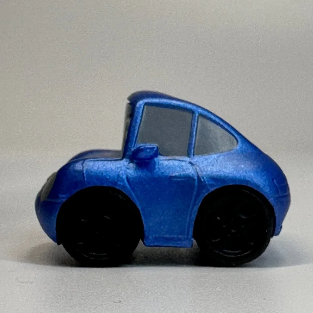Disney Doorables Pixar CARS Lightning McQueen Mater Sally Doc Hudson Series 9